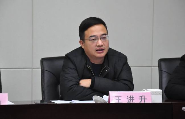 1609306572384570.jpg 640.webp (8).jpg