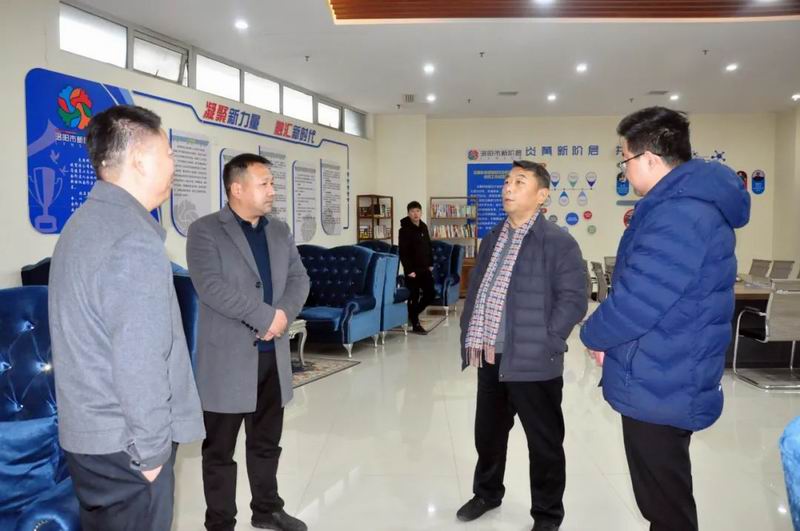 1684116783383403.jpg 640 (1).jpg